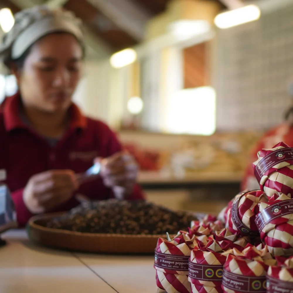 Kampot pepper, whole mixed, packing