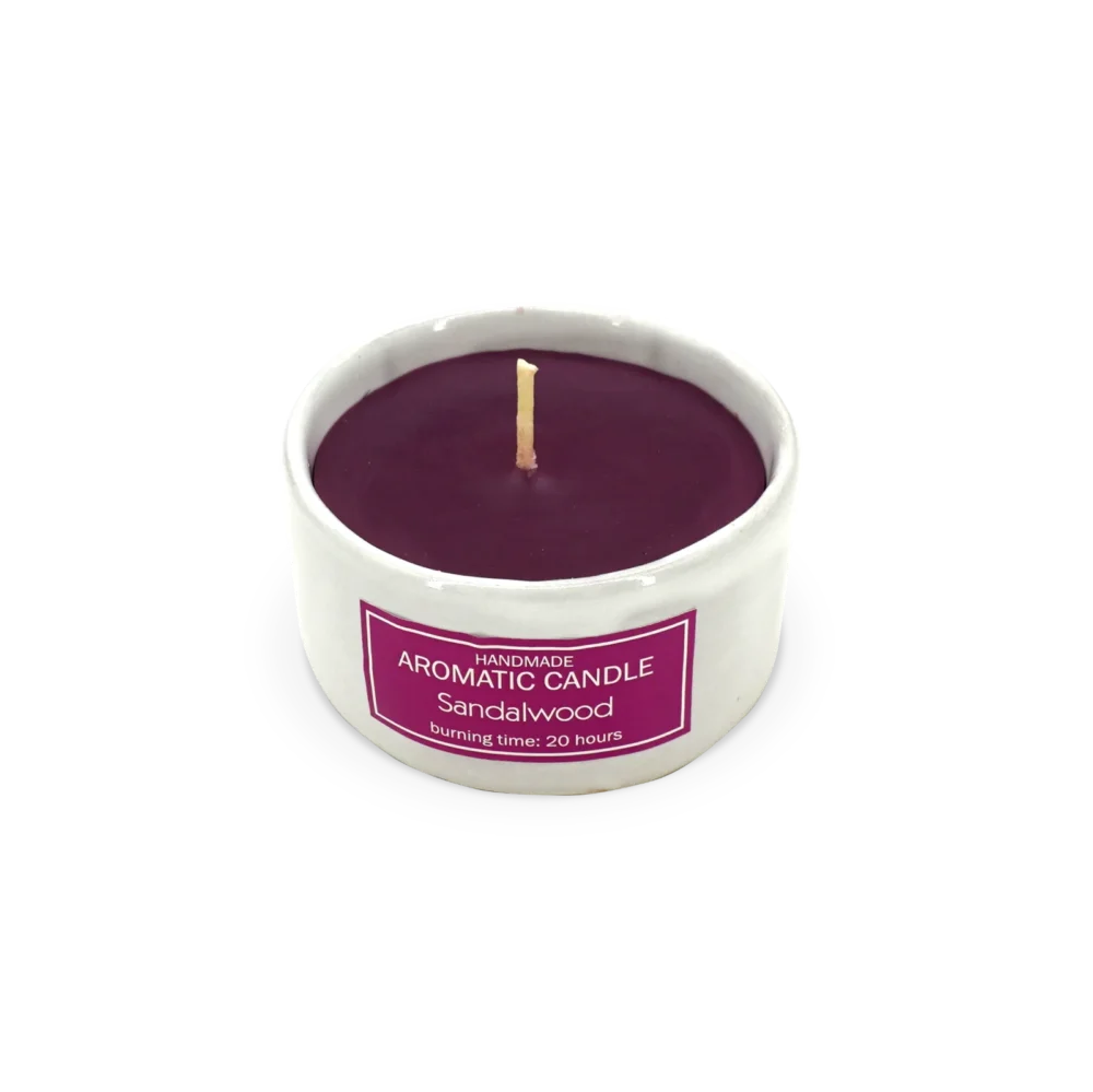 Candle in ceramic, sandalwood