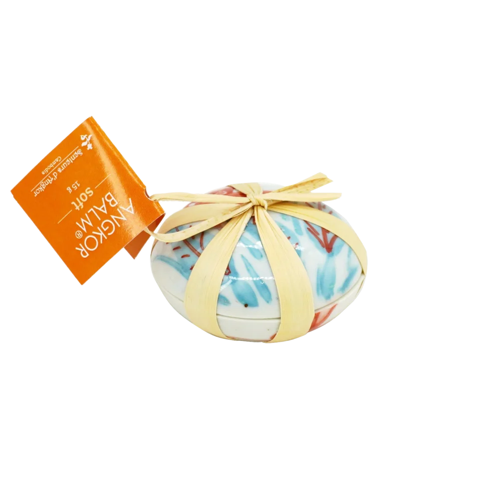 Angkor balm® (soft) in ceramic, angle view