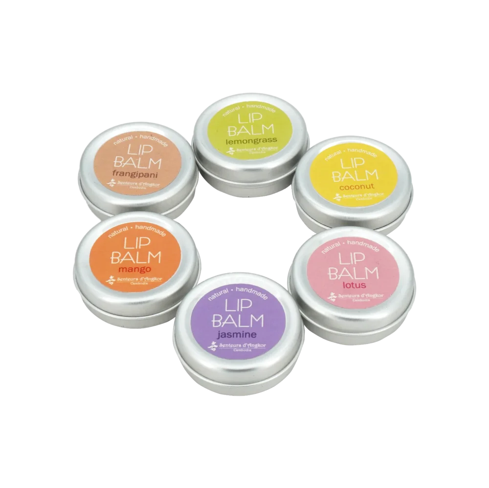 lip balm in aluminium box, circle layout, angle view