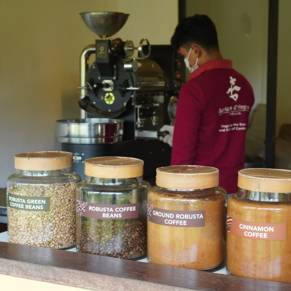 Coffee station with grinder and maker