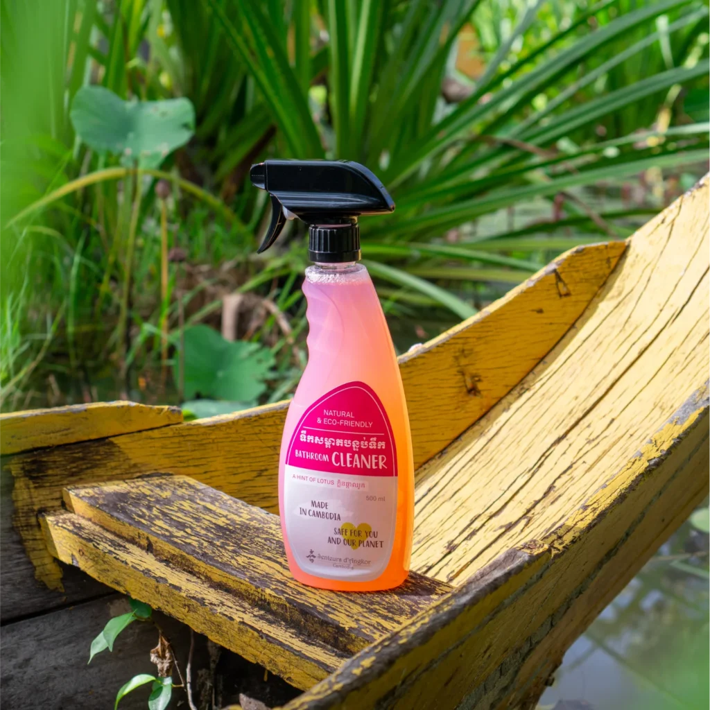 Spray of Eco Saart Bathroom Cleaner